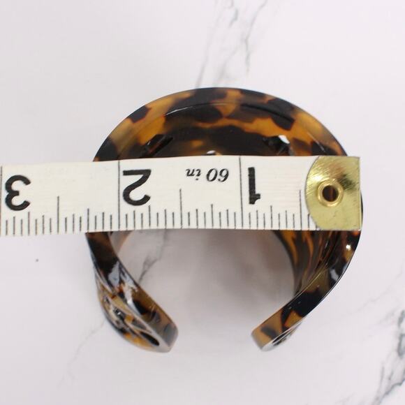 Tory Burch Brown Resin Lucite Cuff Bracelet - Picture 6 of 7